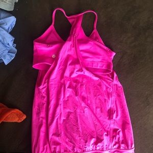 Lululemon tank top